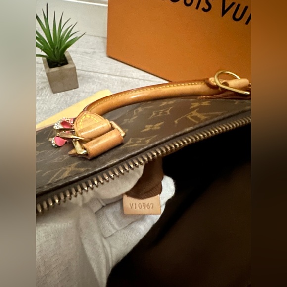 🔥Louis Vuitton Alma - Picture 11 of 15